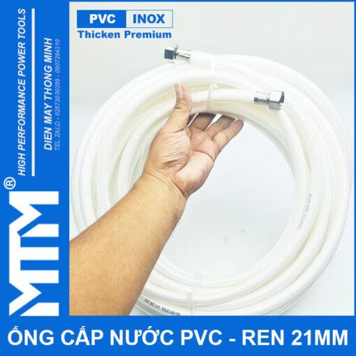 Ong day cap nuoc tuoi cay rua xe ve sinh nha cua ren inox 21mm tren tay