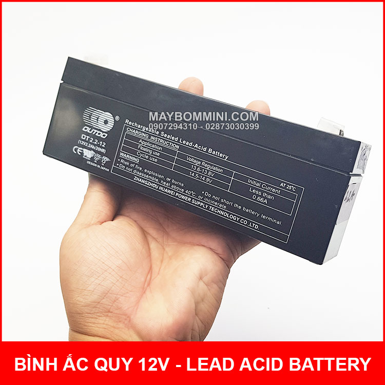 Phan-phoi-binh-ac-quy-outdo-12V-2200mah.jpg